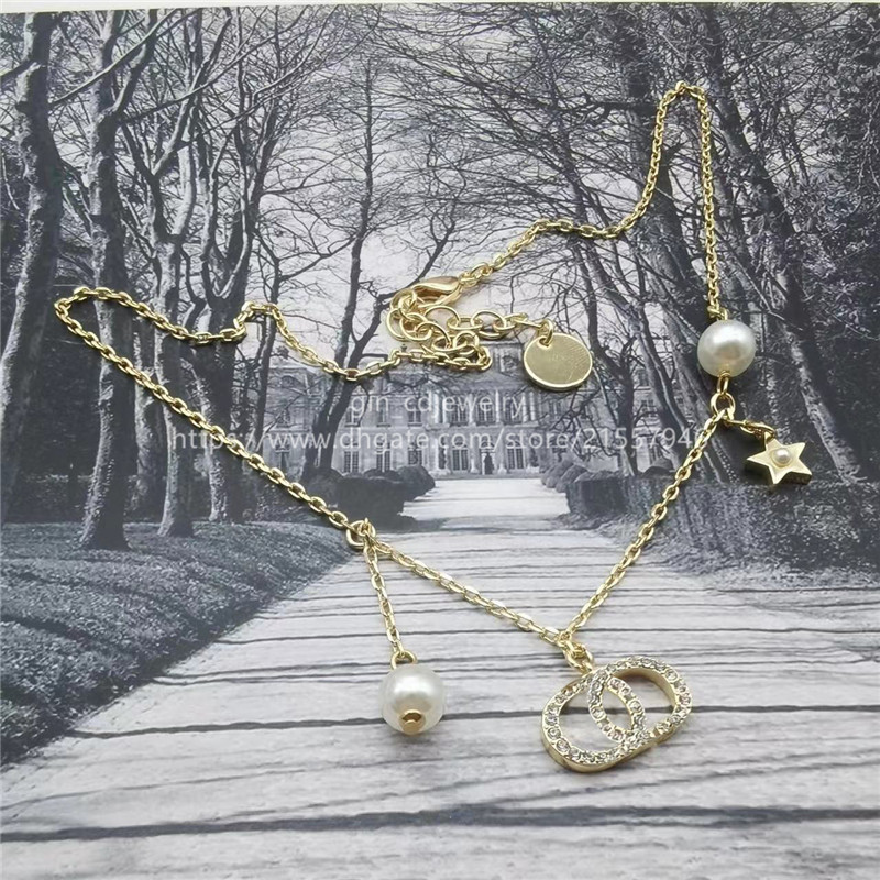 Designer Jewelry Diamond Pearl Letter Necklace Bracelet 18K Gold High Quality Pure Copper Material Couple Wedding Birthday Gift
Designer Jewelry Diamond Pearl Letter Necklace Bracelet 18K Gold High Quality Pure Copper Material Couple Wedding Birthday Gift