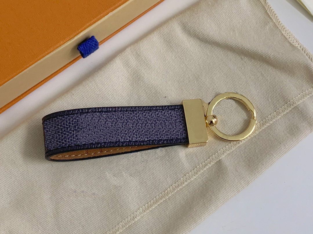 Fashion Keychain Car Keychain Handmade Leather Keychain Men Ladies Bags Pendant Accessories
Fashion Keychain Car Keychain Handmade Leather Keychain Men Ladies Bags Pendant Accessories