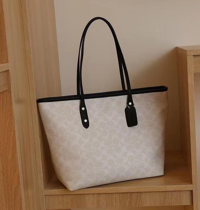 New Women's shoulder bag large capacity handbag temperament goddess ins tote bag, Brown
New Women's shoulder bag large capacity handbag temperament goddess ins tote bag, Brown