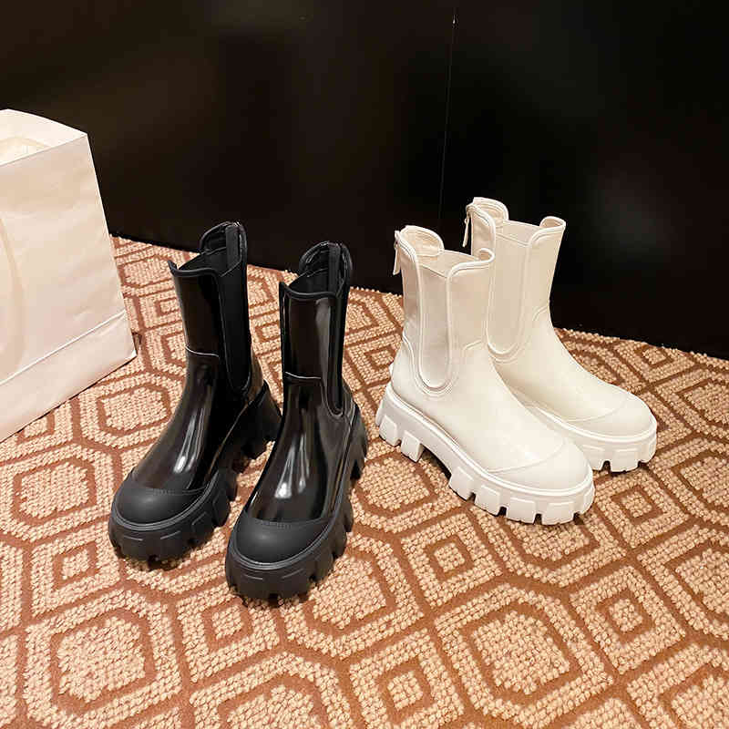 Smoke tube Martin women's summer 2022 new thick bottom ultra light short middle Chelsea boots straight, Black
Smoke tube Martin women's summer 2022 new thick bottom ultra light short middle Chelsea boots straight, Black