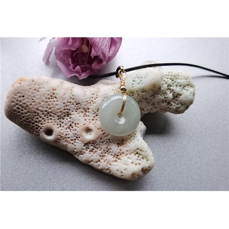 Pendant Necklaces Natural Jade Peace Button Jadeite Emerald Necklace Carved Charm Jewellery Fashion Amulet For Men Women Lucky GiftsPendant
Pendant Necklaces Natural Jade Peace Button Jadeite Emerald Necklace Carved Charm Jewellery Fashion Amulet For Men Women Lucky GiftsPendant