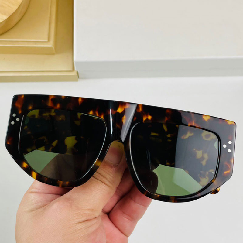 Sunglasses EYEWEAR 4S106 Ladies Fashion Luxury Classic Oversized Square Frame Rivet Inlaid Design Mens Sunglasses Summer Outdoor Beach UV400 Anti-UV400 With Box
Sunglasses EYEWEAR 4S106 Ladies Fashion Luxury Classic Oversized Square Frame Rivet Inlaid Design Mens Sunglasses Summer Outdoor Beach UV400 Anti-UV400 With Box