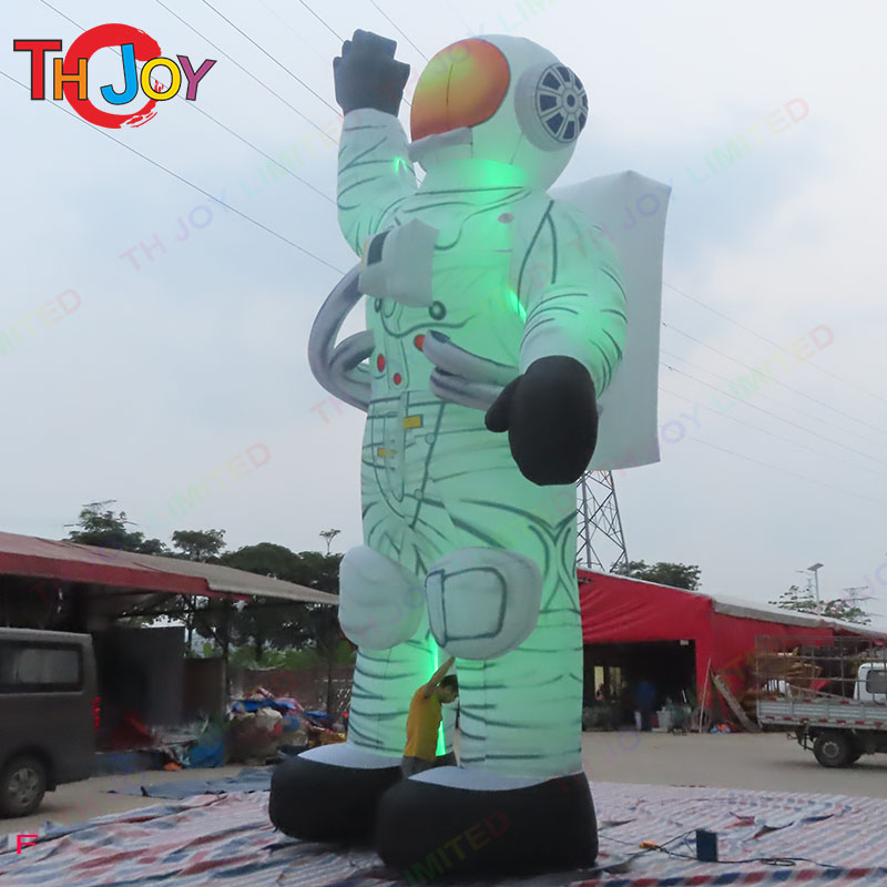 6m 20ft tall outdoor games LED lighting giant inflatable astronaut balloon