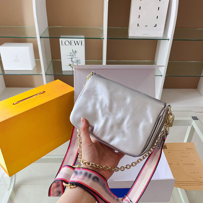 Louiseity 1 Viutonity totes designer luxury bags womens high quality LVS luxurys designers handbag women bag mini purses handbags the tote onthego wallet 62OF, C5
Louiseity 1 Viutonity totes designer luxury bags womens high quality LVS luxurys designers handbag women bag mini purses handbags the tote onthego wallet 62OF, C5