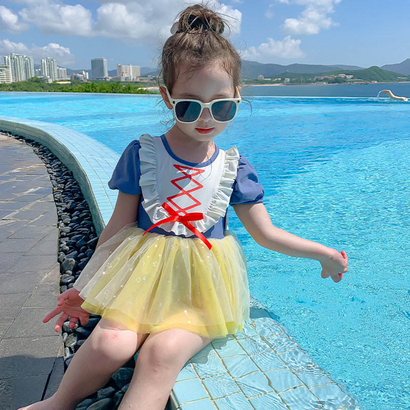 2022 children princess one-piece swimsuit baby girls summer bowknot gauze skirt baby exotic swimwear kids spa bathing Suits with hat S2053, Blue
2022 children princess one-piece swimsuit baby girls summer bowknot gauze skirt baby exotic swimwear kids spa bathing Suits with hat S2053, Blue