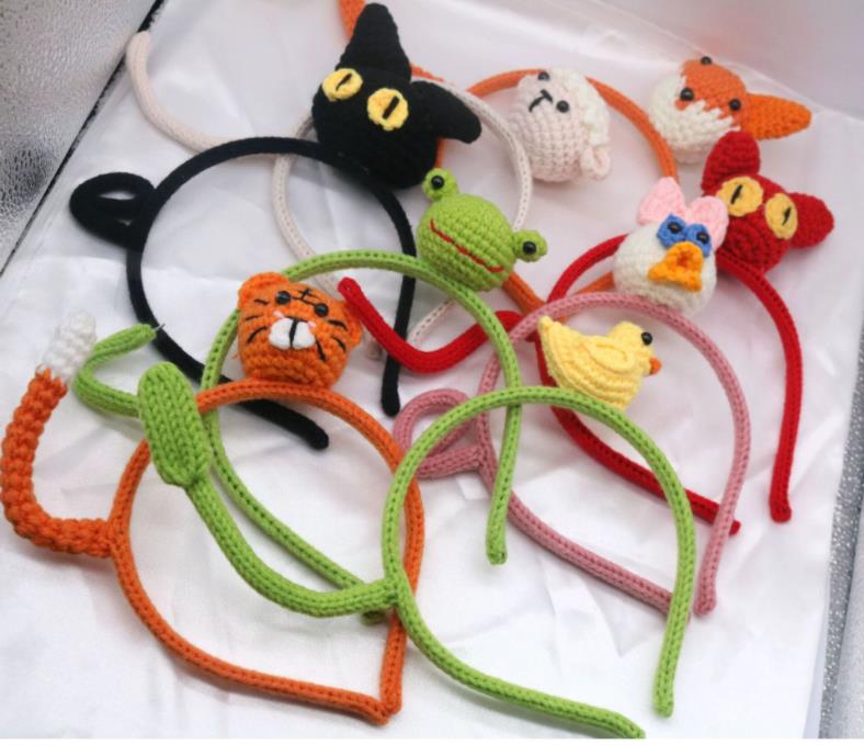 Knit Headband for Women Girl Cartoon Woolen Yarn Head Band Handmade Knitting Unique Hair Hoop Accessories Hairband Mouse Rabbit Fox Ear Frog Ladybug T