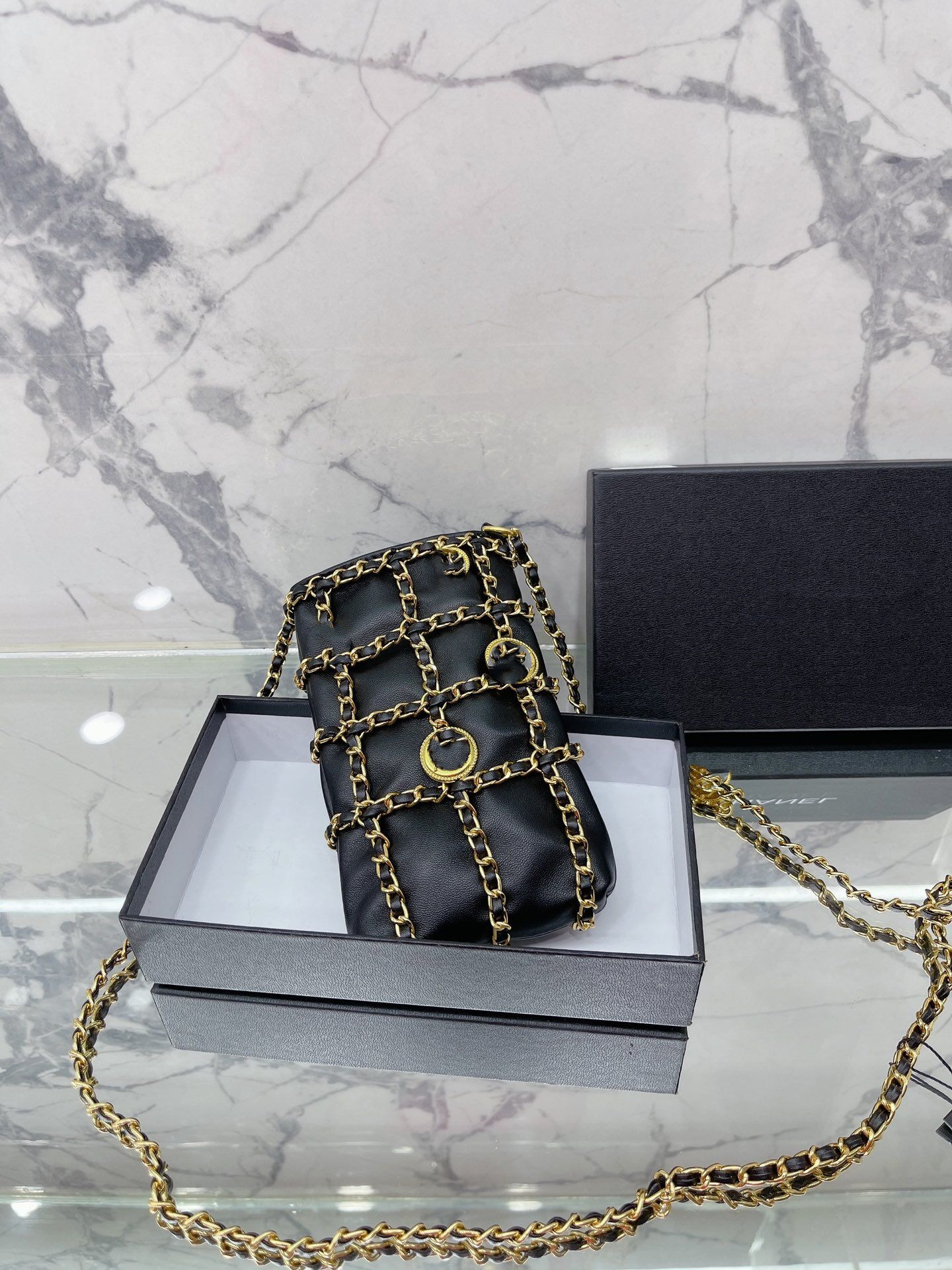 Bags 5A high-end qualityCoin chain one-shoulder cross-body fashion designer luxury ladies satchel, Black