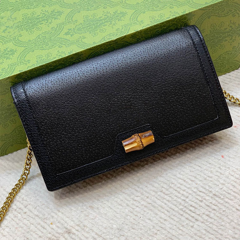 Envelope Bag Genuine Leather Designer Bag Bamboo purse Shoulder Crossbody Detachable Chain Lady High Quality woman Clutch Wallet pink send Box
Envelope Bag Genuine Leather Designer Bag Bamboo purse Shoulder Crossbody Detachable Chain Lady High Quality woman Clutch Wallet pink send Box
