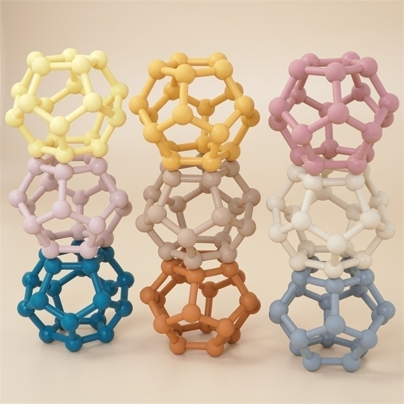 Baby Toy Training Grip Food Grade Safety Silicone Material A Free Teether Childrens Eonal Gene Ball Labyrinth 220815