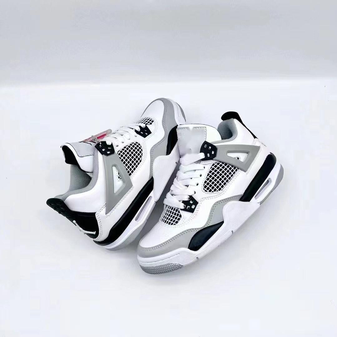 military Black 4S Basketball Shoes White Grey Oreo Cement Couple Man Women Sports Sneakers, Bubble packaging (all with logo)
military Black 4S Basketball Shoes White Grey Oreo Cement Couple Man Women Sports Sneakers, Bubble packaging (all with logo)