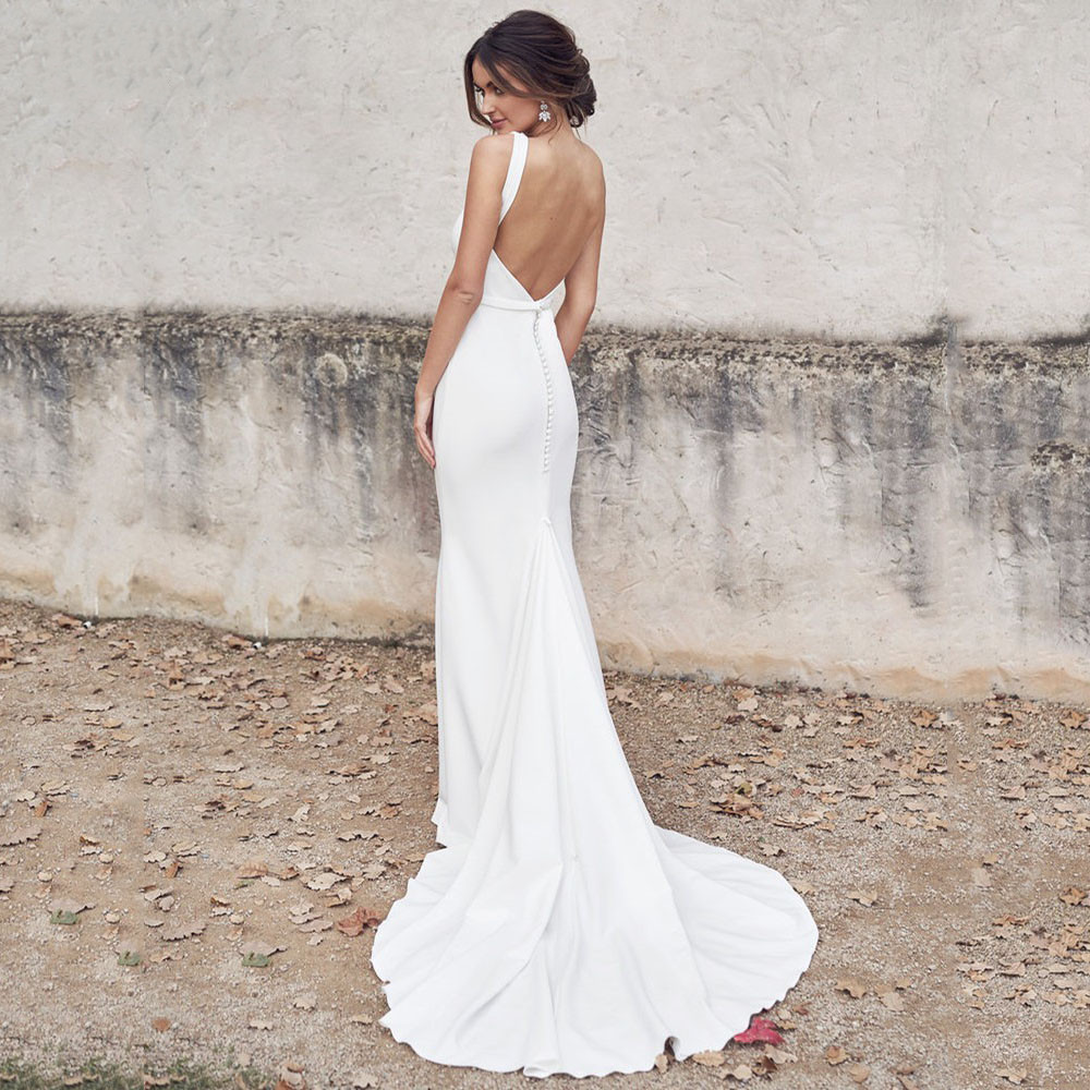 Wedding Dress Bridal Gown 2022 Spaghetti Straps V-Neck Open Back Elegant Mermaid Sleeveless Sweep Train Soft Satin Ruched Vestidos De Noiva