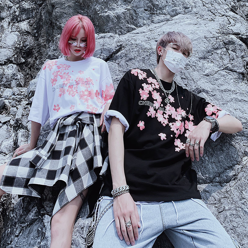 Summer High Quality Cherry Blossom Print Short-sleeved Shirt Oversized Cotton Hip Hop Romantic Men And Women Couple T-shirt 220321