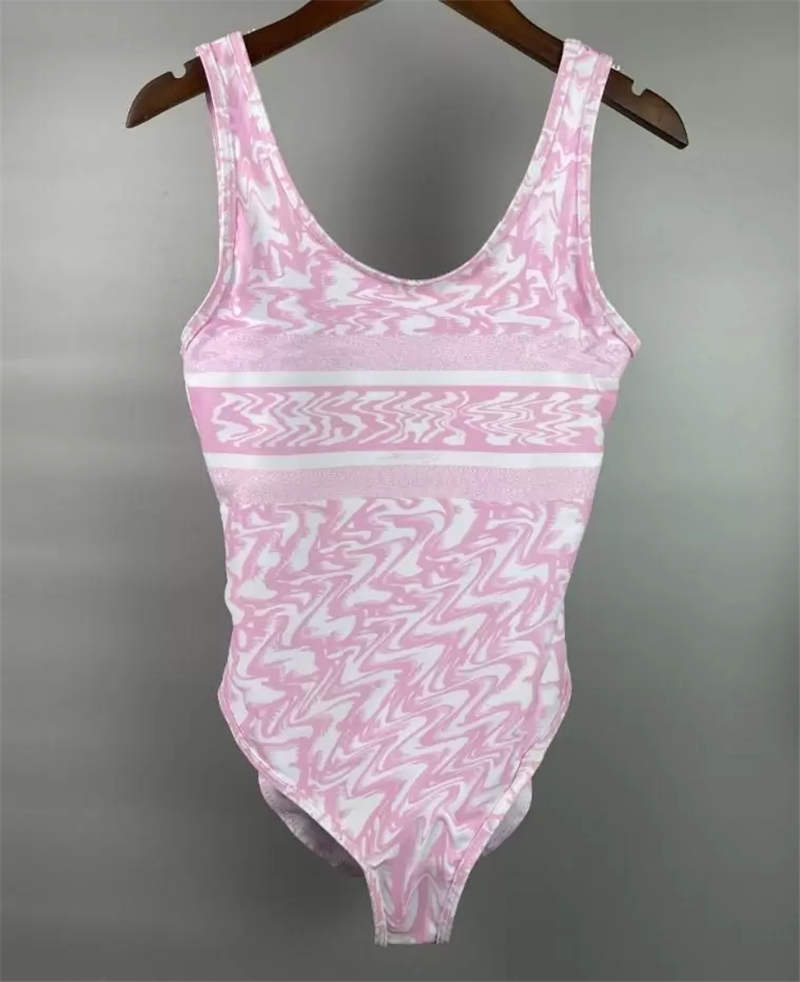 2022 Women Sexy One Piece Swimsuits Bikini Set Multicolors Summer Beach Bathing Suits Girl Swimwear Tankinis Woman Designer Lace Up Bikinis
2022 Women Sexy One Piece Swimsuits Bikini Set Multicolors Summer Beach Bathing Suits Girl Swimwear Tankinis Woman Designer Lace Up Bikinis