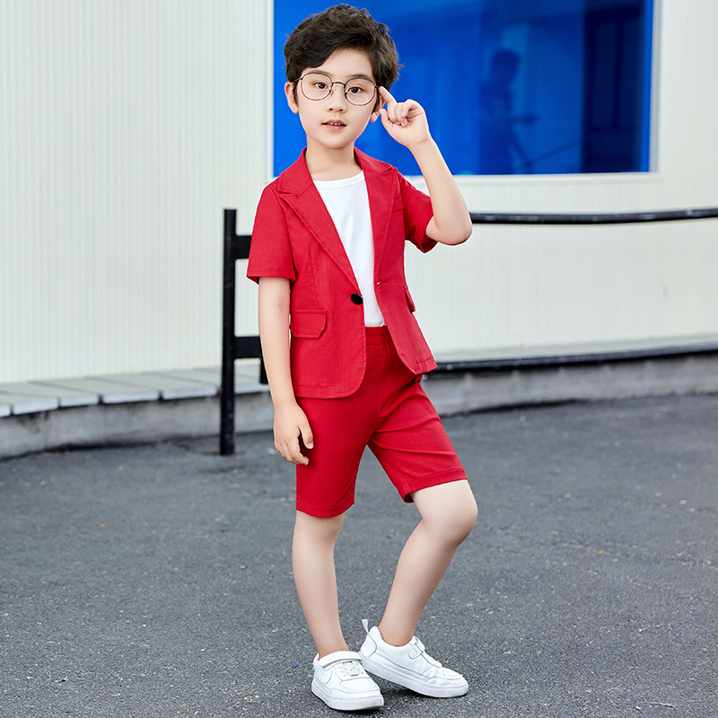 Boys 3 piece set suit model 2022 summer new children's short-sleeved coat shirt short handsome baby casual small suit performance clothes, Gray
Boys 3 piece set suit model 2022 summer new children's short-sleeved coat shirt short handsome baby casual small suit performance clothes, Gray