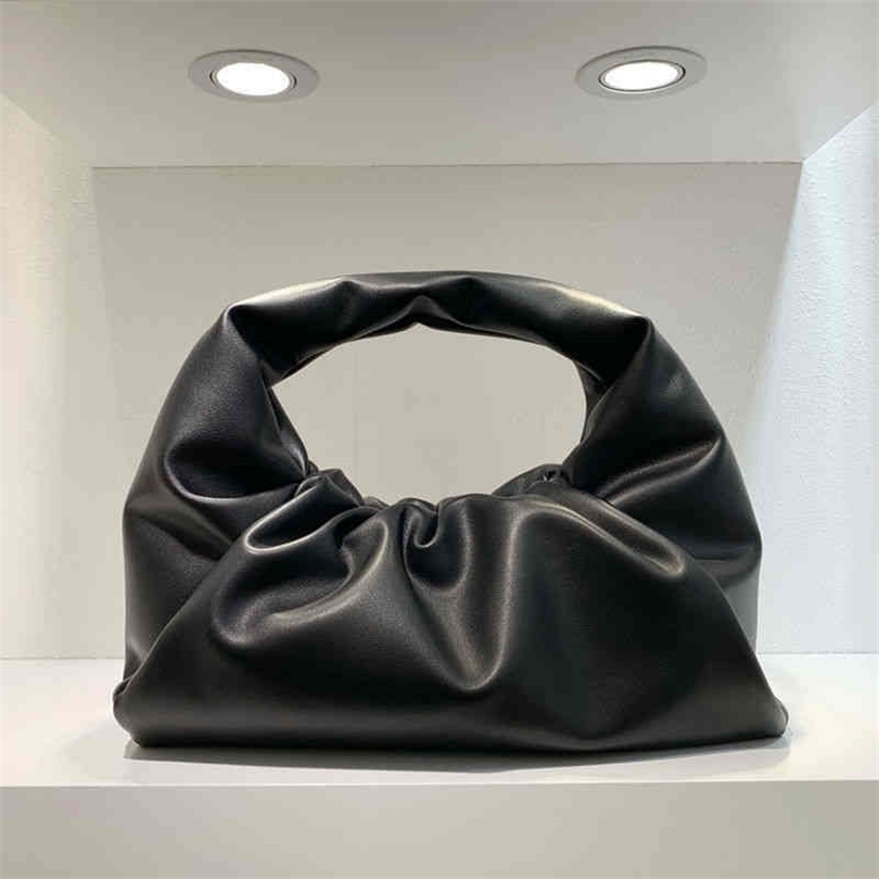 Venetas Handbags Designer Bottegav Genuine Leather Horn Cloud Wrinkle Dumpling Underarm Portable Shoulder Bag Retro Trend Shoulder Crossbody 1s
Venetas Handbags Designer Bottegav Genuine Leather Horn Cloud Wrinkle Dumpling Underarm Portable Shoulder Bag Retro Trend Shoulder Crossbody 1s