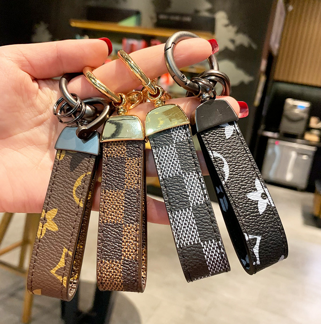 20style Creativity Presbyopia Print Car Keychain Bag Pendant Charm Jewelry Keyring Holder for Men Gift Fashion PU Leather Animal Key Chain Accessories
20style Creativity Presbyopia Print Car Keychain Bag Pendant Charm Jewelry Keyring Holder for Men Gift Fashion PU Leather Animal Key Chain Accessories