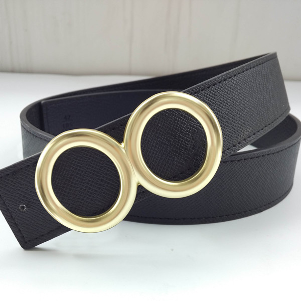 2021 Fashion Classic Men Designers Belts Womens Mens Casual Letter Smooth Buckle Belt Width 3.8cm With box, Black
2021 Fashion Classic Men Designers Belts Womens Mens Casual Letter Smooth Buckle Belt Width 3.8cm With box, Black