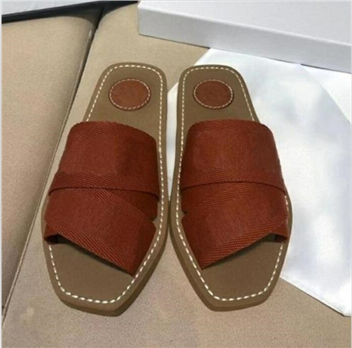 Branded Women Woody Mules Fflat Slipper Deisgner Lady Lettering Fabric Outdoor Leather orange black Sole Slide Sandal size 35-42, Color 2
Branded Women Woody Mules Fflat Slipper Deisgner Lady Lettering Fabric Outdoor Leather orange black Sole Slide Sandal size 35-42, Color 2