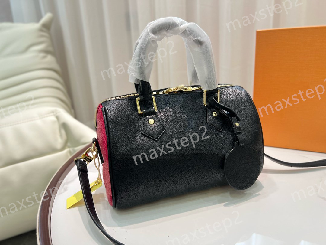 SPEEDY BANDOULIÈRE 20 25 Multicolor Pillow Handle Bag Designer SPRING IN THE CITY handbag Black White Canvas Luxurys Designers Boston Bags With Padlock
SPEEDY BANDOULIÈRE 20 25 Multicolor Pillow Handle Bag Designer SPRING IN THE CITY handbag Black White Canvas Luxurys Designers Boston Bags With Padlock