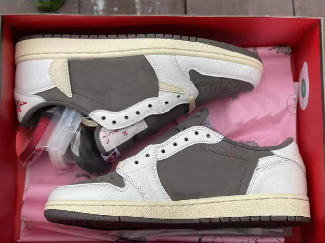 Shoes Travis Ts 1 Low Og Reverse Mocha Mens Basketball Designer 1s Cactus Jack White Black Brown Womens Sports Trainers Sneakers, Bubble wrap packaging
Shoes Travis Ts 1 Low Og Reverse Mocha Mens Basketball Designer 1s Cactus Jack White Black Brown Womens Sports Trainers Sneakers, Bubble wrap packaging