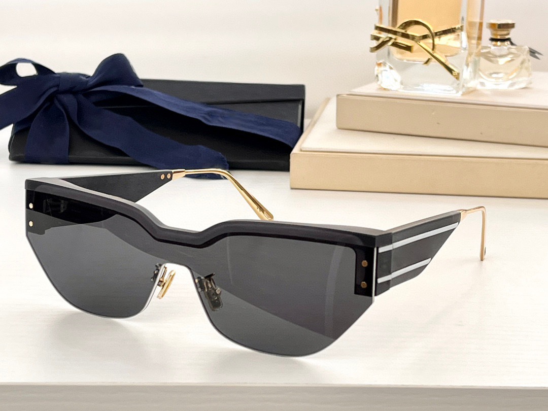 Womens Sunglasses For Women Men Sun Glasses Mens M4U Fashion Style Protects Eyes UV400 Lens Top Quality With Random Box
Womens Sunglasses For Women Men Sun Glasses Mens M4U Fashion Style Protects Eyes UV400 Lens Top Quality With Random Box