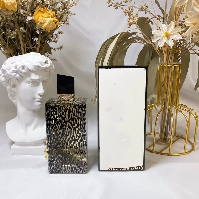 Top selling Perfume Spray Bottle leopard print libre-90ml Fragrances Perfumes woman incense spray long lasting free ship
Top selling Perfume Spray Bottle leopard print libre-90ml Fragrances Perfumes woman incense spray long lasting free ship