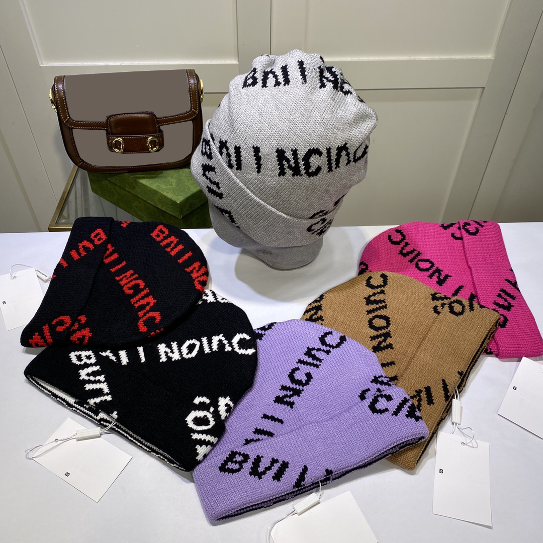 Winter Desingers Luxurys Beanie Warm Knitted Cap Ear Protection Casual Temperament Cold Cap Ski Caps Europe Tide 2 colors option to choose very nice, Grey
Winter Desingers Luxurys Beanie Warm Knitted Cap Ear Protection Casual Temperament Cold Cap Ski Caps Europe Tide 2 colors option to choose very nice, Grey