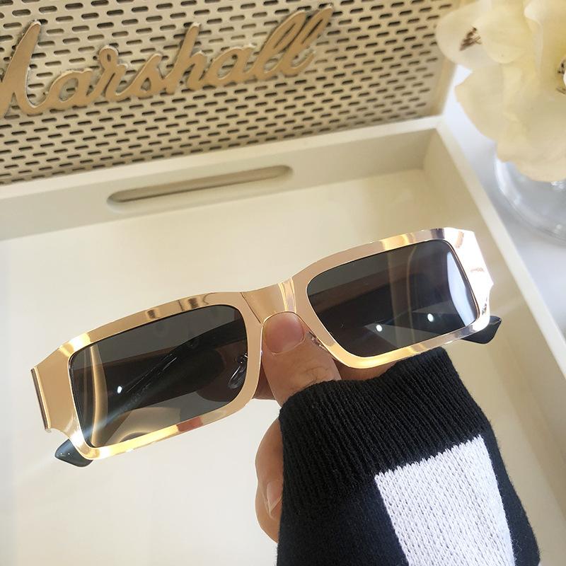 Sunglasses Unisex Brand Designer Square Women Men Vintage Luxury Narrow Frame Sun Glasses Rectangle Hip Hop Street S GlassesSunglasses
Sunglasses Unisex Brand Designer Square Women Men Vintage Luxury Narrow Frame Sun Glasses Rectangle Hip Hop Street S GlassesSunglasses