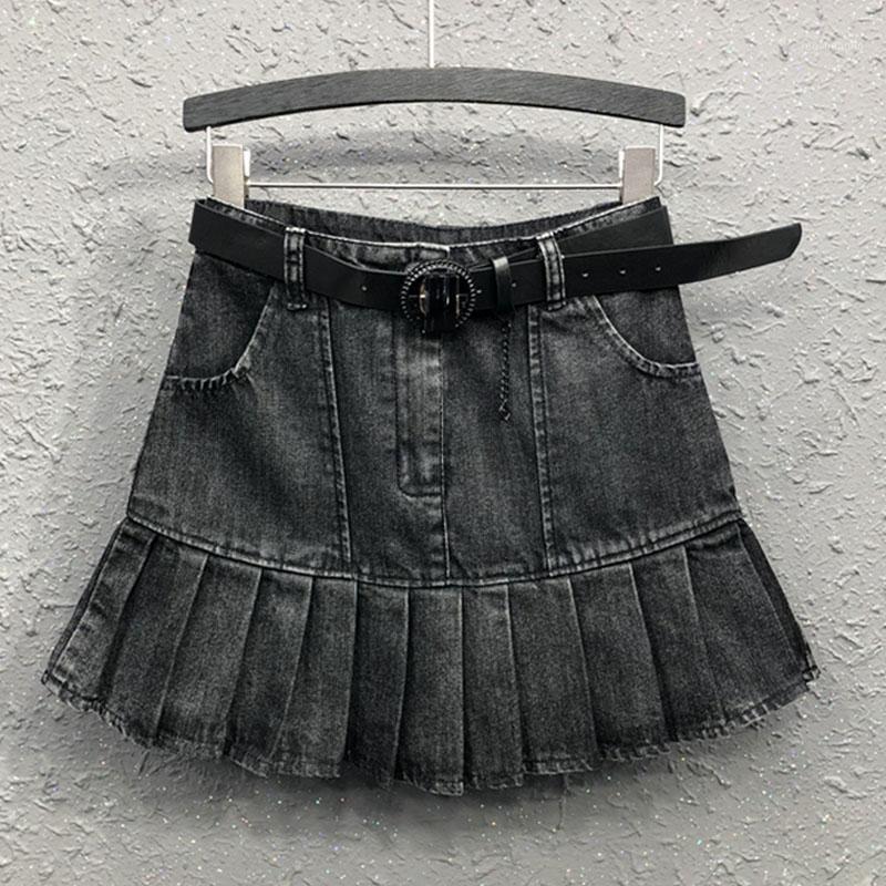 Skirts Korean Style Women Ladies High Waisted Pleated Bleached Black Denim Skirt , Woman Clothes Mini Jeans
Skirts Korean Style Women Ladies High Waisted Pleated Bleached Black Denim Skirt , Woman Clothes Mini Jeans