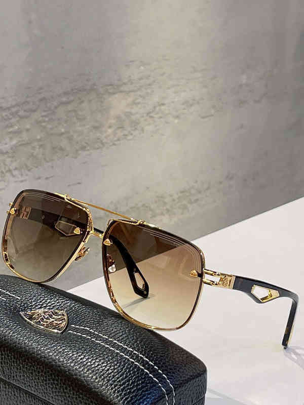 MAYBA THE King II Top Original high quality Designer Sunglasses for men famous fashionable Classic retro luxury brand eyeglass fashion
MAYBA THE King II Top Original high quality Designer Sunglasses for men famous fashionable Classic retro luxury brand eyeglass fashion