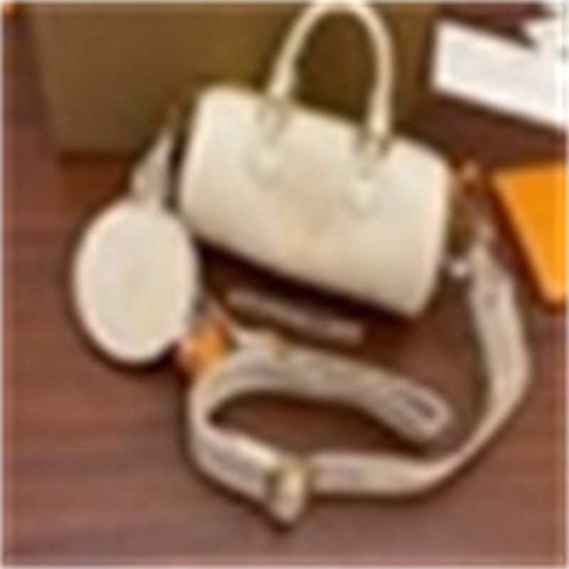 M45708 Papillon bb small cylinder bag shoulder messenger Women Shopping Bags Hands Shoulder Evening Bag, All with logo
M45708 Papillon bb small cylinder bag shoulder messenger Women Shopping Bags Hands Shoulder Evening Bag, All with logo