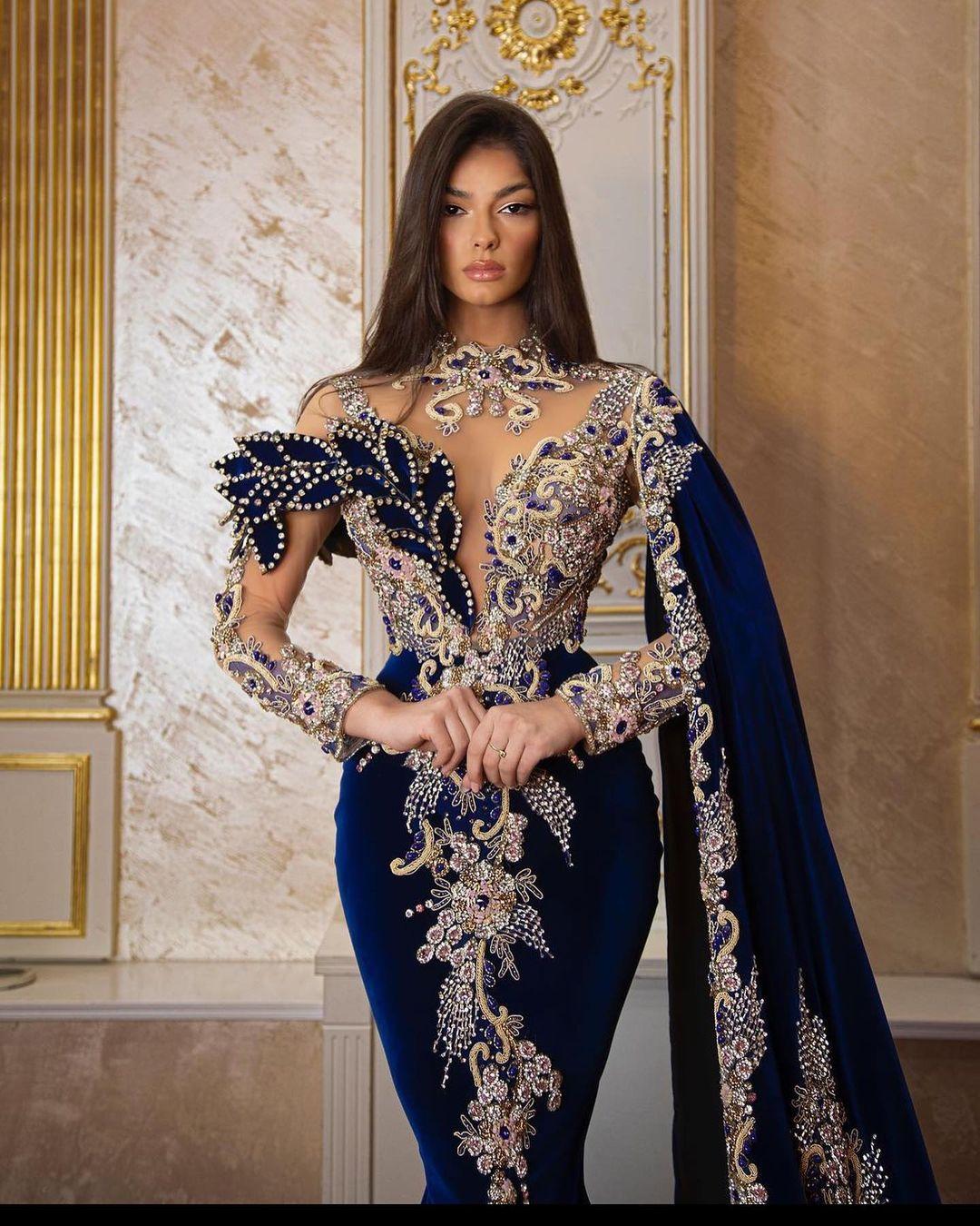 Royal Blue Arabic Prom Dress High Collar Applique Lace Mermaid Satin long sleeved Customized Evening Dresses Sheer Hollow Back Ruched Party