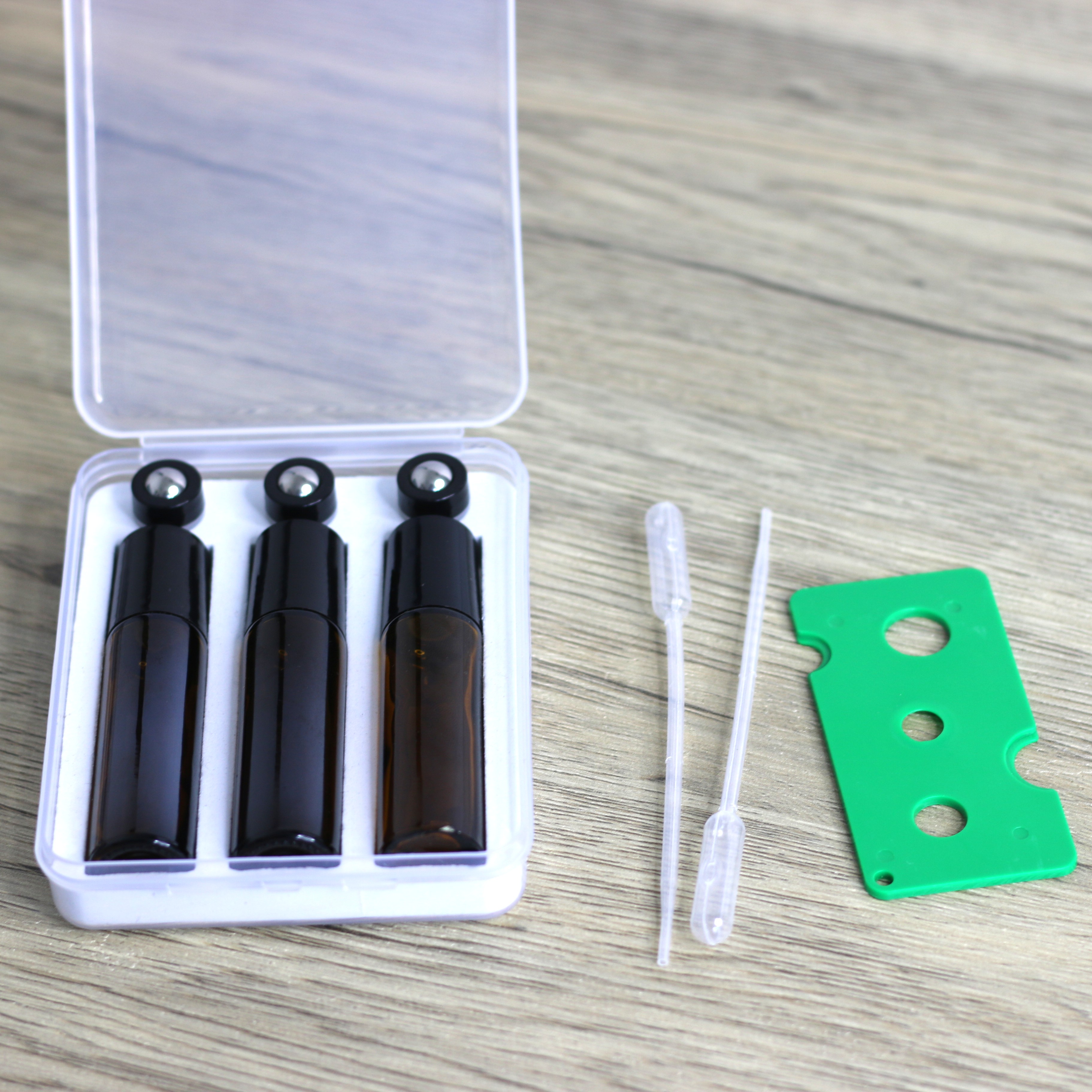 set package 3 pieces Amber Glass Bottles 10ml Roll-On Bottle Stainless Steel Suitable For Doterra Essential Oil Free Opener Dropper
set package 3 pieces Amber Glass Bottles 10ml Roll-On Bottle Stainless Steel Suitable For Doterra Essential Oil Free Opener Dropper