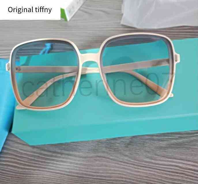 Fashion Designer Sunglasses Goggles Beach Women's Sunglasses Brand Luxury Belt Packaging G220711
Fashion Designer Sunglasses Goggles Beach Women's Sunglasses Brand Luxury Belt Packaging G220711