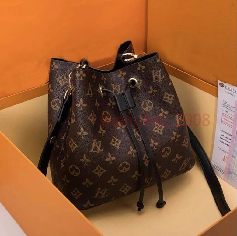 Luxurys Designers Women Bags Sale Vintage Bucket Handbag Womens Genuine Leather bag Handbags Wallets Chain Crossbody Shoulder bags, Brown flower pink strap
Luxurys Designers Women Bags Sale Vintage Bucket Handbag Womens Genuine Leather bag Handbags Wallets Chain Crossbody Shoulder bags, Brown flower pink strap
