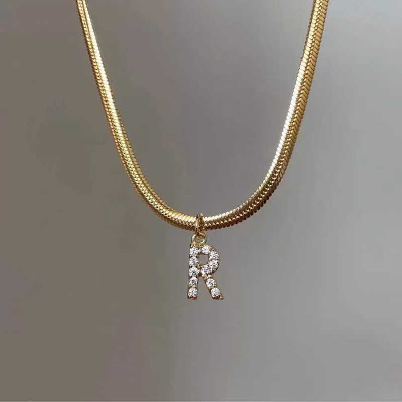 Inlaid Zircon Alphabet Initials Pendant Necklace Ladies Gold Chain Cute Charm Collier Alphabet Necklace Jewelry Friend Gift