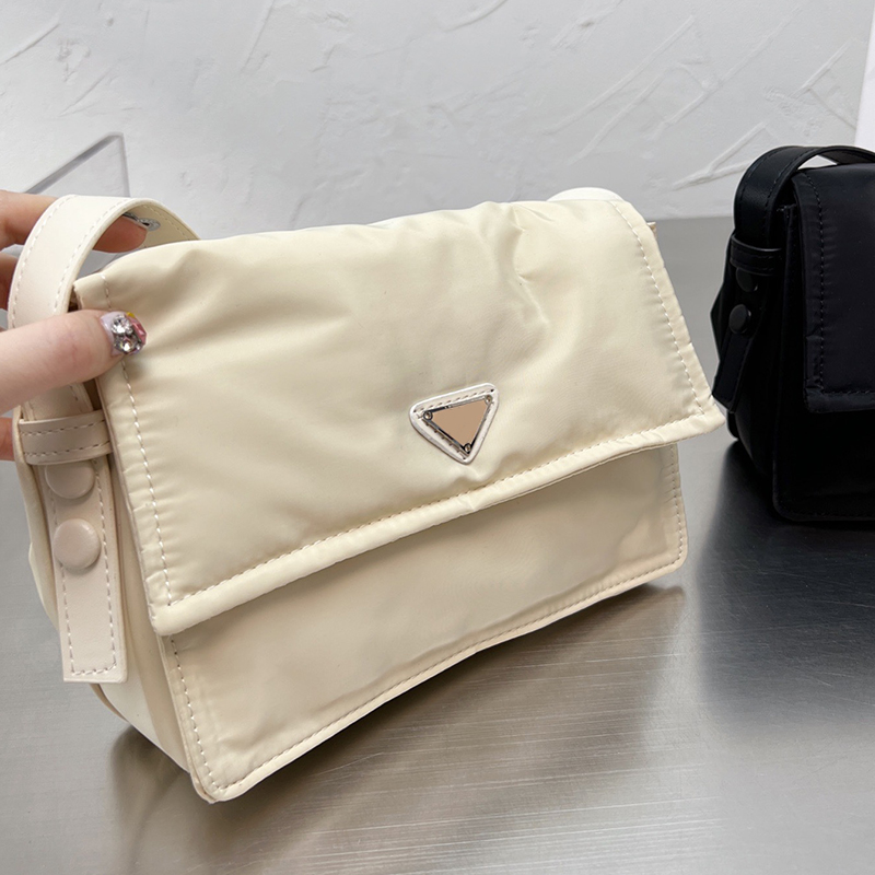 Waterproof Nylon Shoulder Bag Messenger Cross Body Bags Handbag Women Leather Portable Removable Shoulder Strap Metal Triangle Letter Flap 5ZI5, Beige
Waterproof Nylon Shoulder Bag Messenger Cross Body Bags Handbag Women Leather Portable Removable Shoulder Strap Metal Triangle Letter Flap 5ZI5, Beige