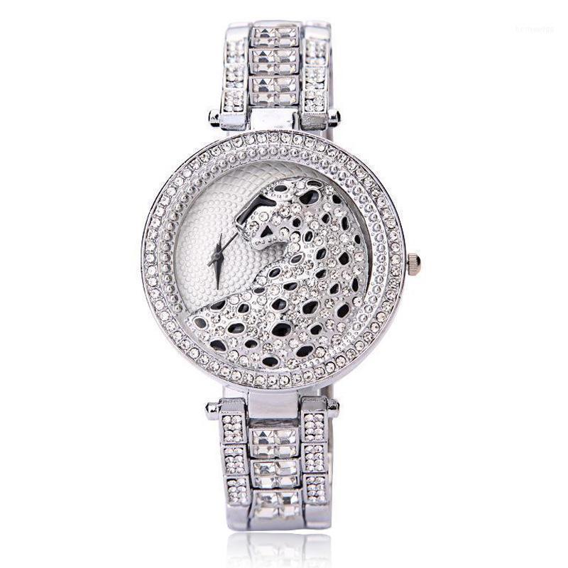 Wristwatches Top Quartz Watches For Women Rhinstone Elegant Ladies Bracelet Watch Gold Stainless Steel Wristwatch Reloj MujerWristwatches Wr
Wristwatches Top Quartz Watches For Women Rhinstone Elegant Ladies Bracelet Watch Gold Stainless Steel Wristwatch Reloj MujerWristwatches Wr