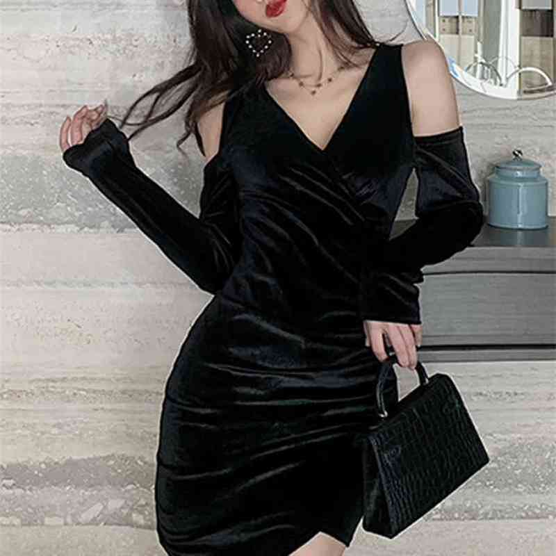 Velvet dress autumn sexy Vneck irregular bottoming Office Lady Sheath KneeLength 210603, Black
Velvet dress autumn sexy Vneck irregular bottoming Office Lady Sheath KneeLength 210603, Black