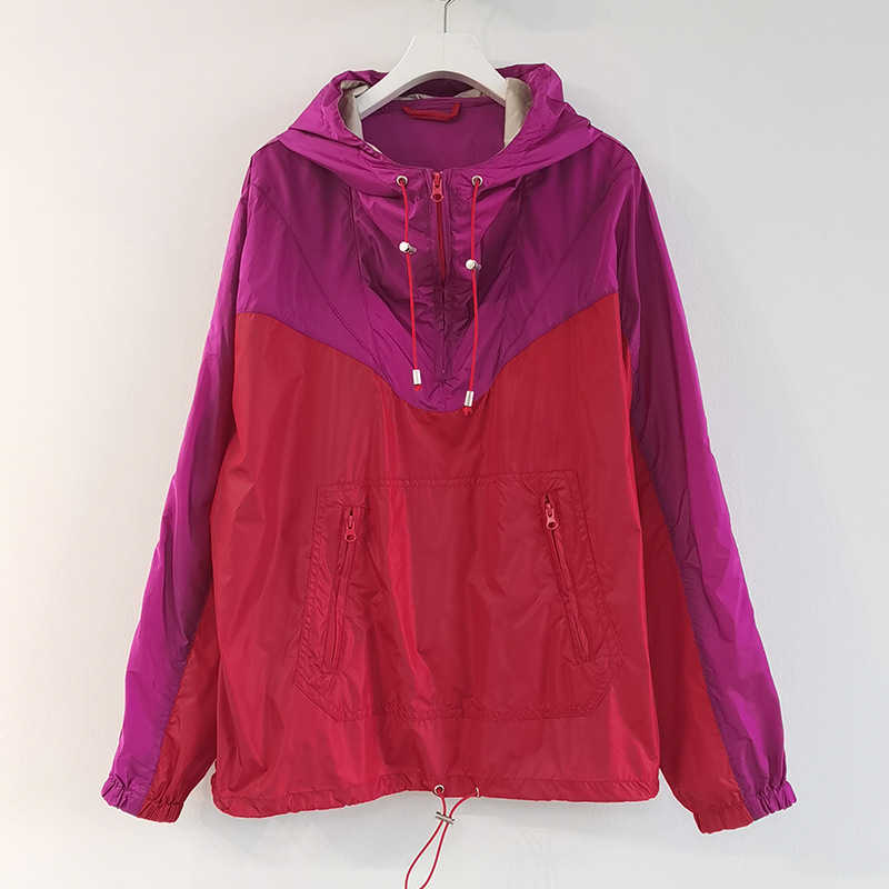 Women' Jackets Matt niche 2021 spring and summer new hooded thin color matching Pullover long sleeve sunscreen jacket female, Red
Women' Jackets Matt niche 2021 spring and summer new hooded thin color matching Pullover long sleeve sunscreen jacket female, Red