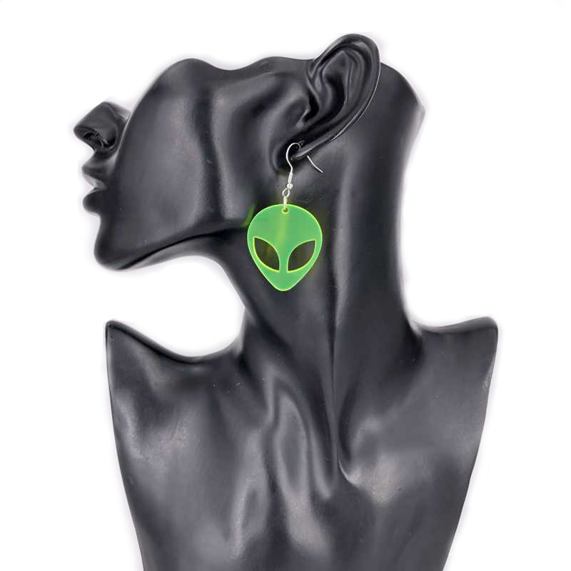 Fashion Creative green alien Charm Simulation of Mineral Water Bottles Earrings Cute Handmade Womens Jewelry
Fashion Creative green alien Charm Simulation of Mineral Water Bottles Earrings Cute Handmade Womens Jewelry