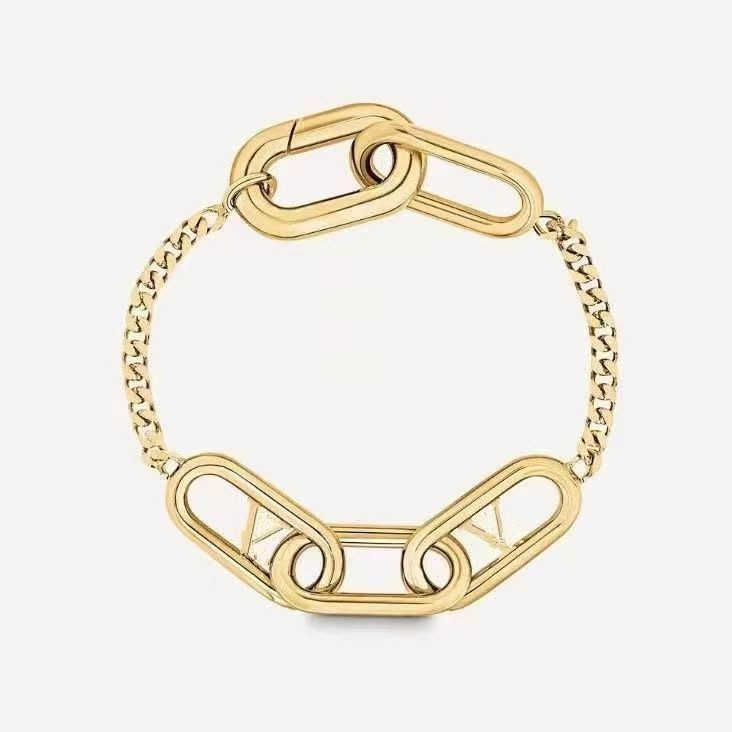 Designer High Quality Silver Love letter flower Bracelet Men Women Gold Bracelets Chain Fashion Personality Hip-hop
Designer High Quality Silver Love letter flower Bracelet Men Women Gold Bracelets Chain Fashion Personality Hip-hop