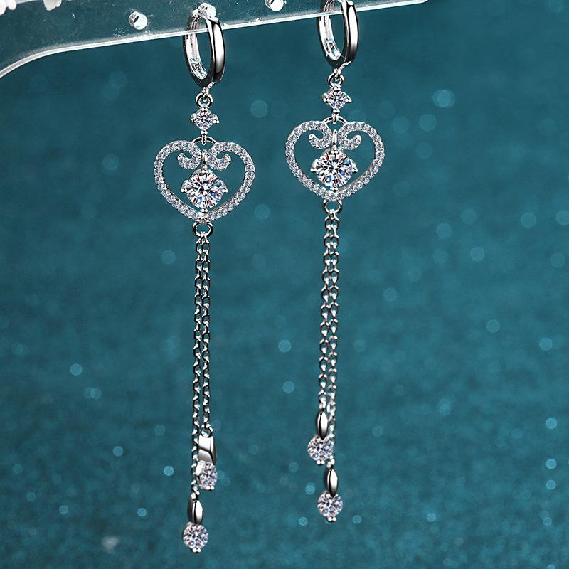 Hoop & Huggie Trendy 1ct D Color Moissanite Earrings S925 Sterling Silver Plated Platinum Heart & Tassel Moissaite Birthday GiftHoop
Hoop & Huggie Trendy 1ct D Color Moissanite Earrings S925 Sterling Silver Plated Platinum Heart & Tassel Moissaite Birthday GiftHoop