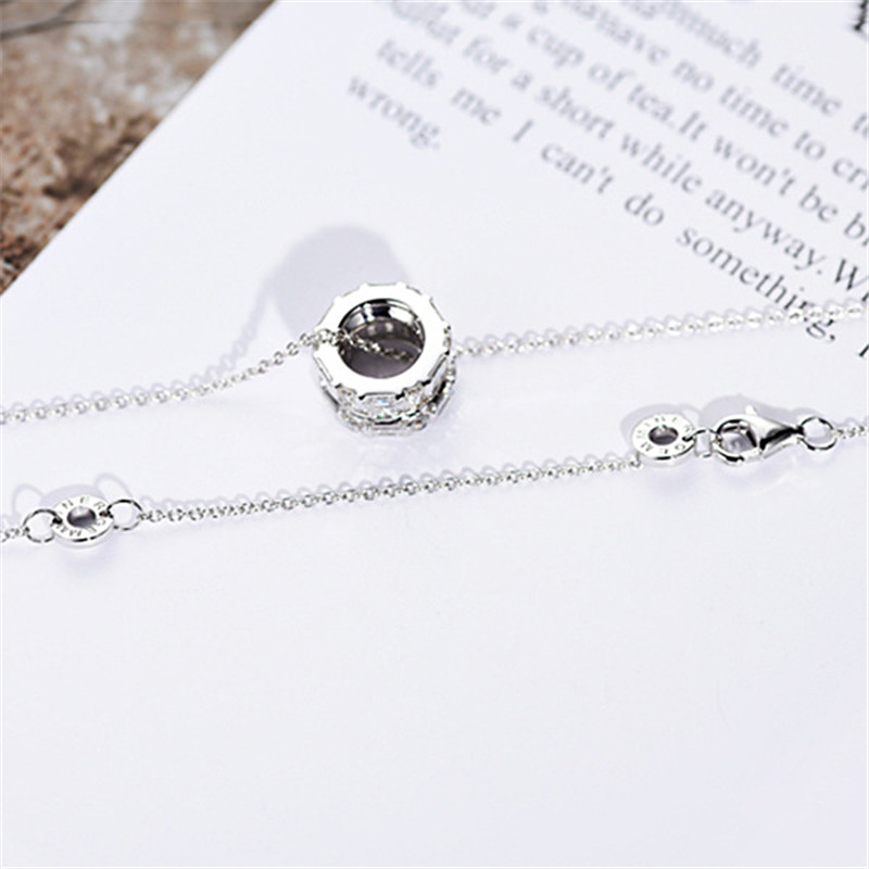 Ins Circle Pendant Sweet Cut Top Sell Luxury Jewelry 925 Sterling Silver Princess Cut White Topaz CZ Diamond Gemstones Party Women Wedding Clavicle Ne