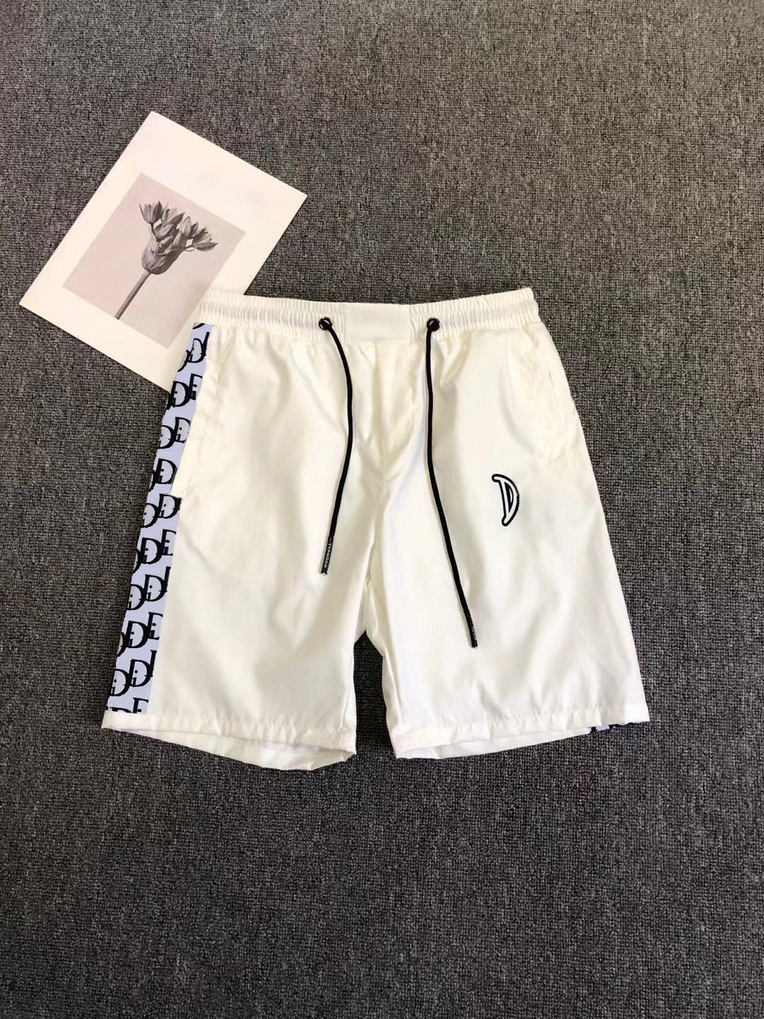 Mens Shorts Designer For Men Swim short Quick Drying Printing SwimWear 2022 Summer Board Beach Pants Casual Man Gym Boxer Shorts Size M-XXXL
Mens Shorts Designer For Men Swim short Quick Drying Printing SwimWear 2022 Summer Board Beach Pants Casual Man Gym Boxer Shorts Size M-XXXL
