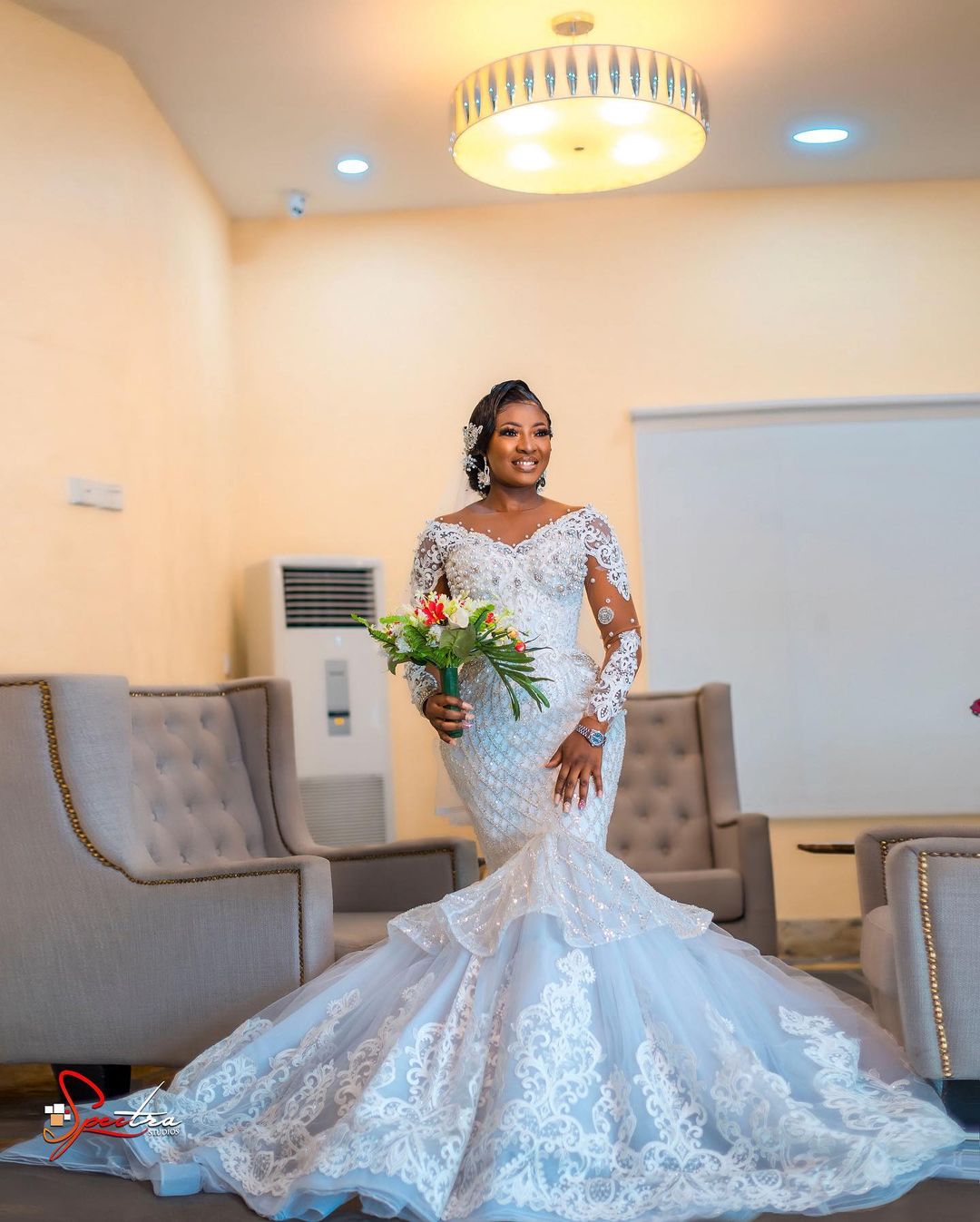 2022 Plus Size Arabic Aso Ebi Luxurious Mermaid Sparkly Wedding Dress Sheer Neck Lace Bridal Gowns Dresses ZJ998
