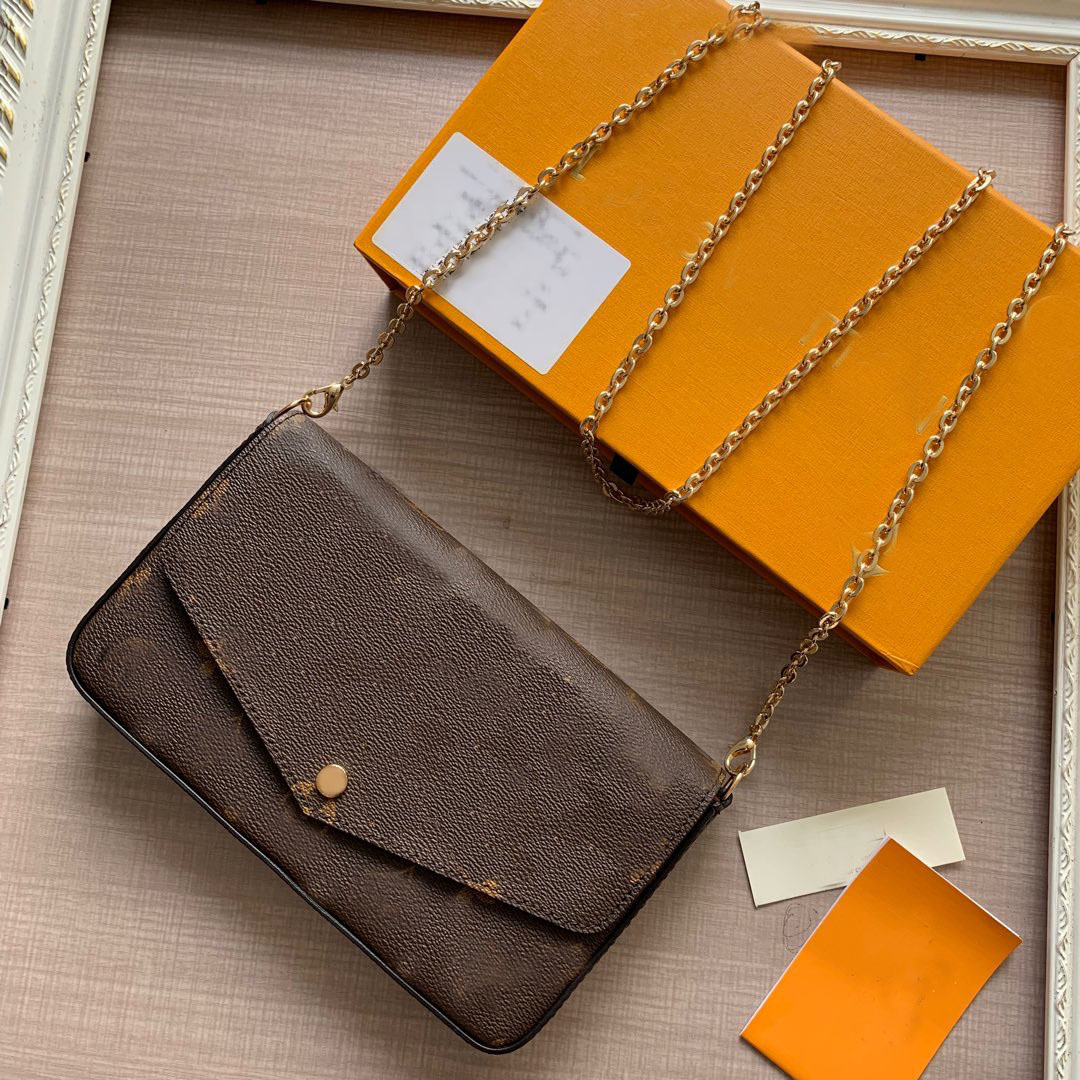 Designers Handbags Luxurys Women Evening Bag Purse Embossed Chain Strap Shoulder Crossbody Wallets No box 568
Designers Handbags Luxurys Women Evening Bag Purse Embossed Chain Strap Shoulder Crossbody Wallets No box 568
