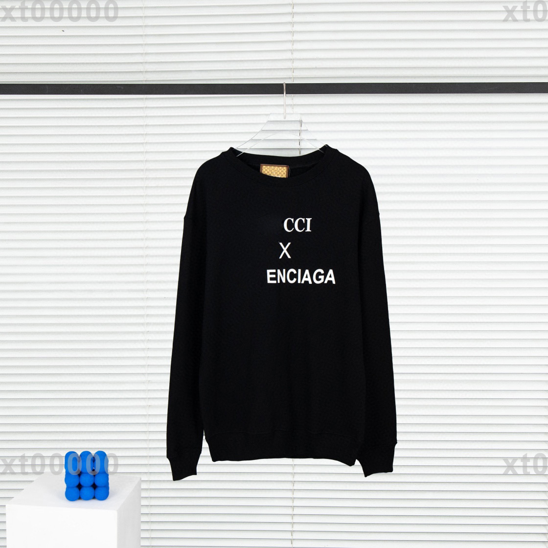 22SS Designer Letter Printed T Shirts Tee Sweatshirt Fashion High Street Short Sleeves Summer Casual T-Shirt Breathable Men Women Crew Neck Tees Dresses for Wo 20-034, Black
22SS Designer Letter Printed T Shirts Tee Sweatshirt Fashion High Street Short Sleeves Summer Casual T-Shirt Breathable Men Women Crew Neck Tees Dresses for Wo 20-034, Black
