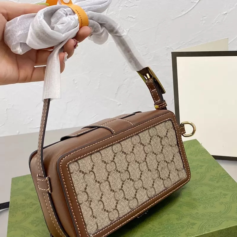 Canvas Handbag Purse Mini Box Bag Fashion Letter Crossbody Bags Classic Camera Bags Women Shouider bag Interior Wallet Card Slot Hasp Bag
Canvas Handbag Purse Mini Box Bag Fashion Letter Crossbody Bags Classic Camera Bags Women Shouider bag Interior Wallet Card Slot Hasp Bag