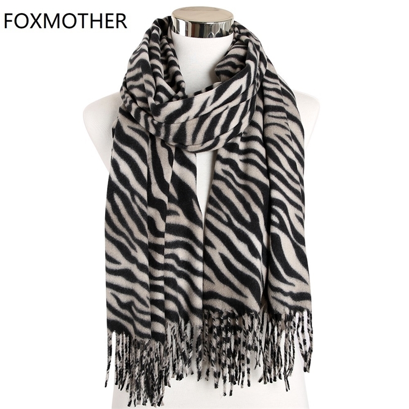 FOXMOTHER New Fashion Ladies Foulard Zebra Animal Print Shawl Wrap Cashmere Scarves With Tassel Winter scarf For Women Mens Gift T200225
FOXMOTHER New Fashion Ladies Foulard Zebra Animal Print Shawl Wrap Cashmere Scarves With Tassel Winter scarf For Women Mens Gift T200225